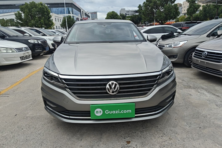 Volkswagen Lavida 2019 car image #3