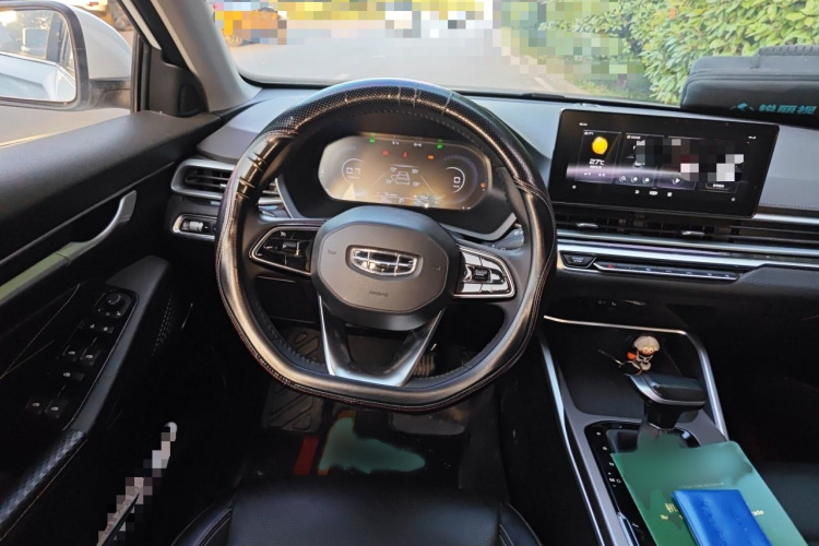 GEELY Emgrand 2022 #15 GEELY Emgrand 2022 car image #15
