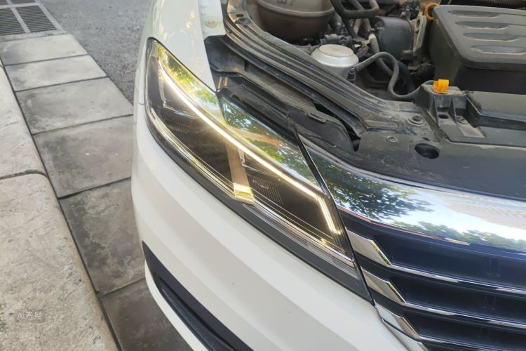 Volkswagen Lavida 2021 car image #8