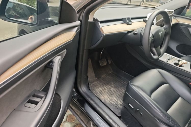Tesla Model Y 2022 #16 Tesla Model Y 2022 immagine di auto #16