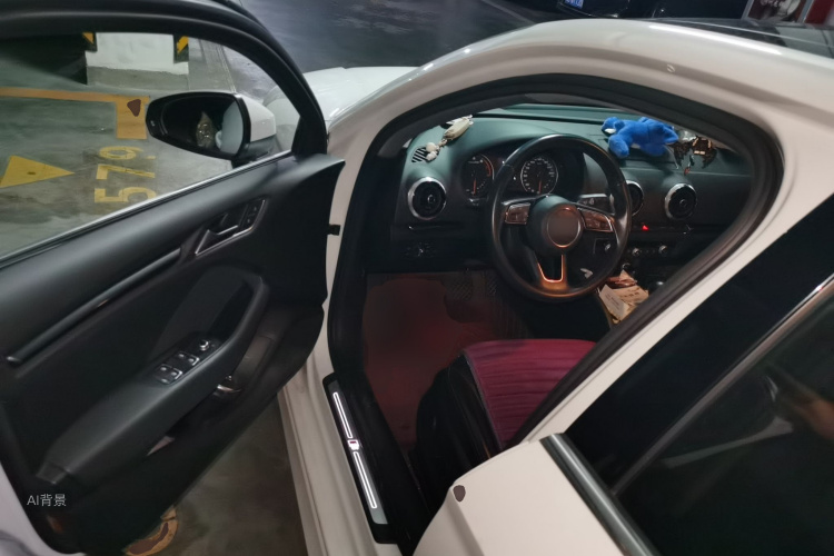 Audi A3 2019 imagem de carro #18