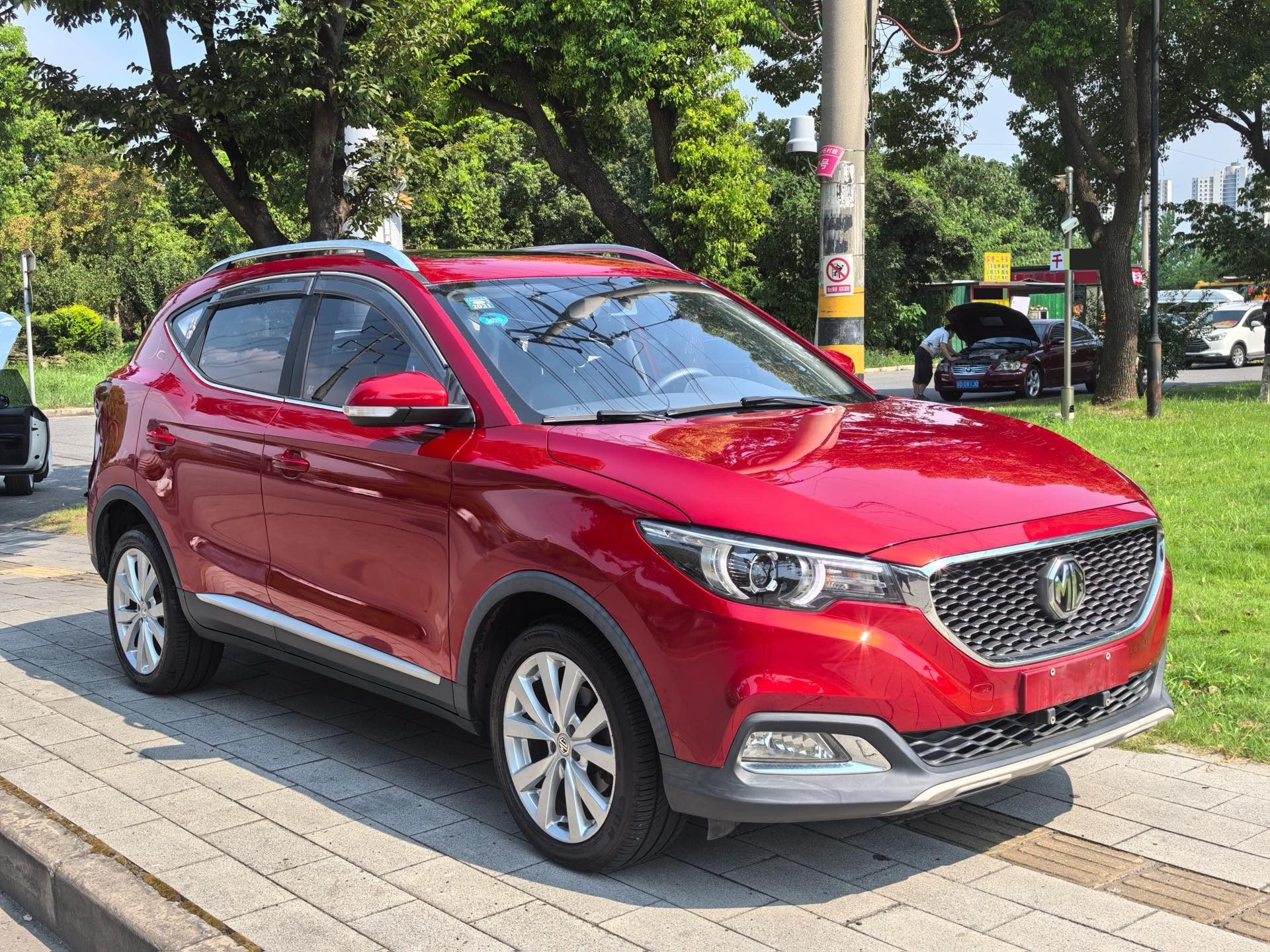 MG ZS 2017 car image #3