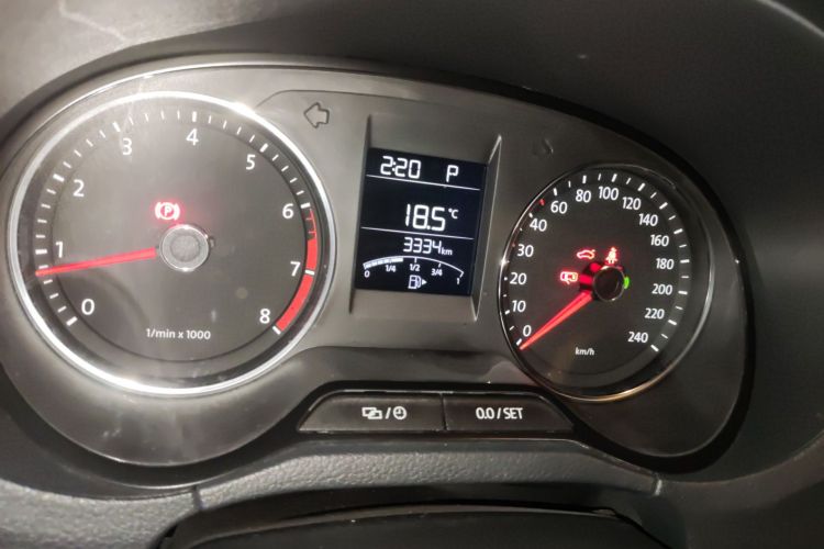Volkswagen Polo 2016 #10 Volkswagen Polo 2016 car image #10