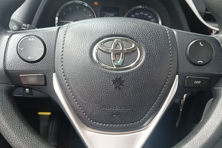 Toyota Corolla 2017 #15 Toyota Corolla 2017 car image #15