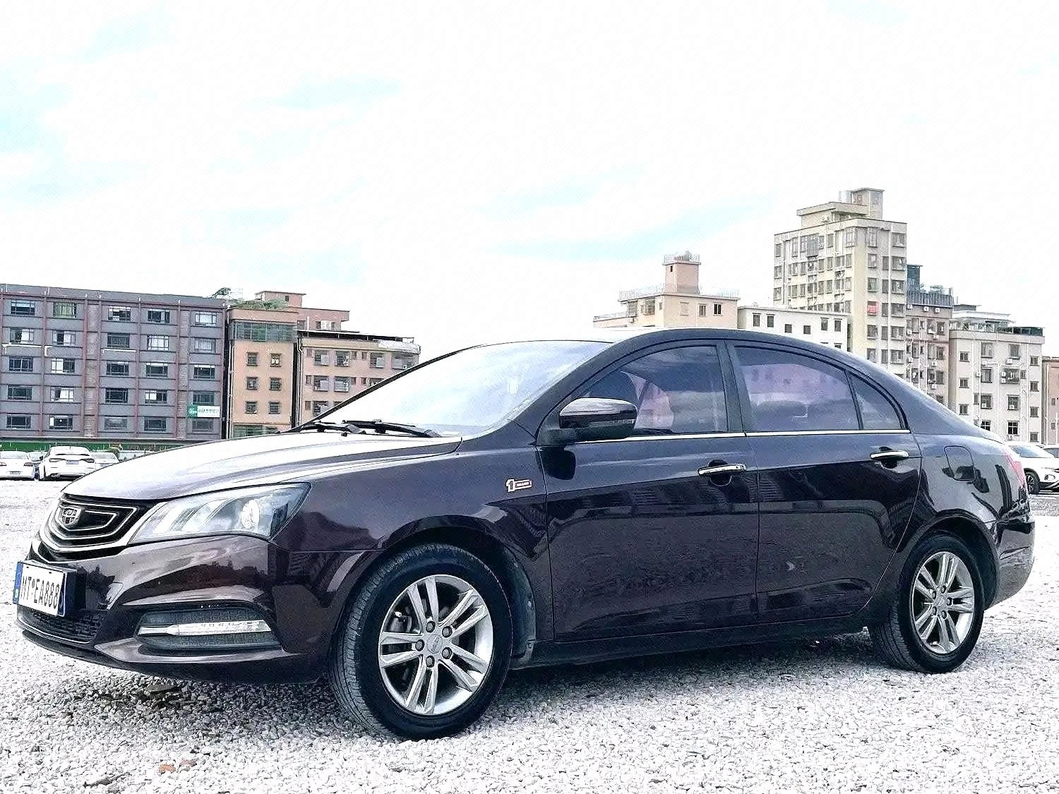 GEELY Emgrand 2017 image de voiture 