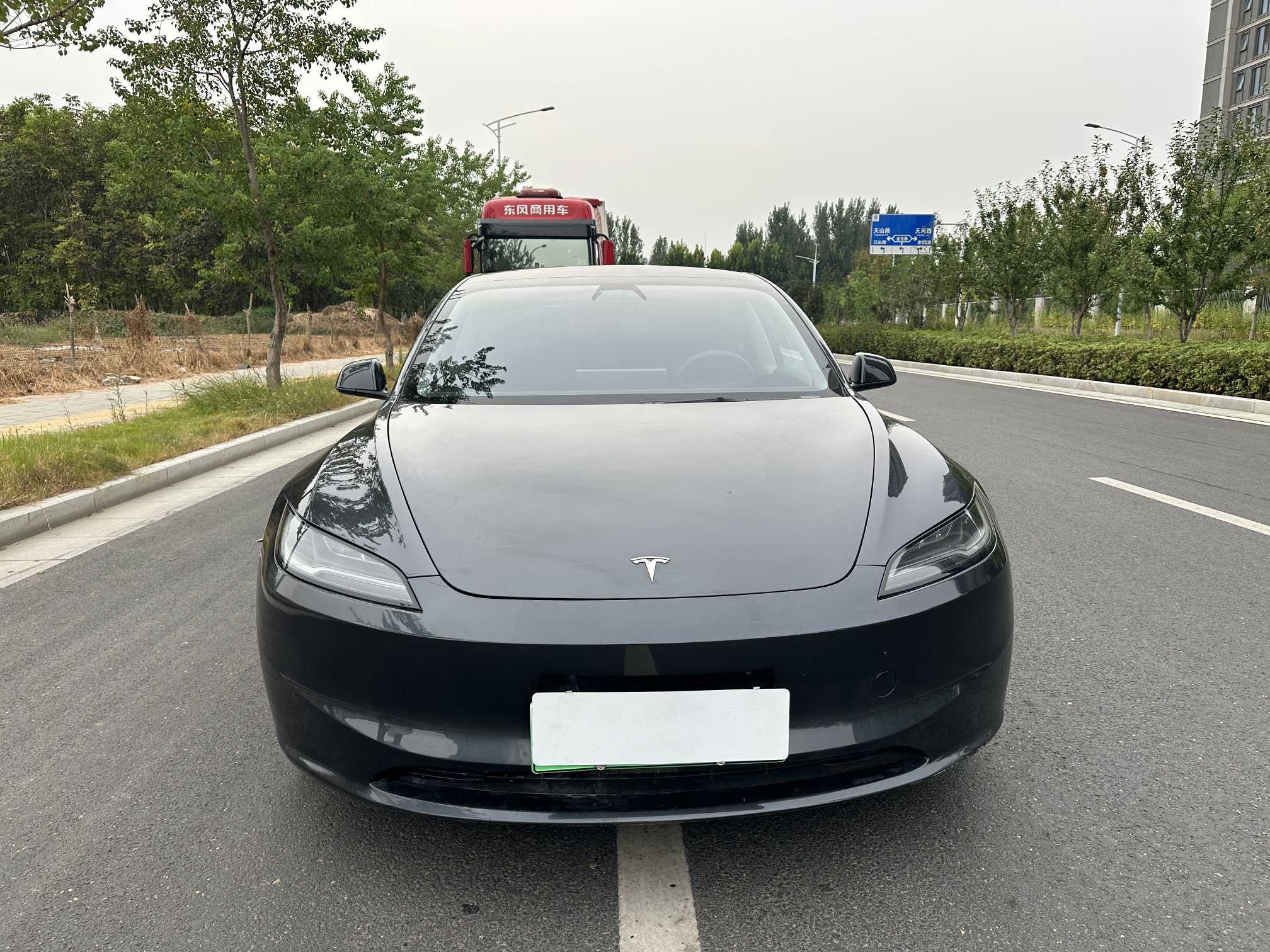 2024 car image #2