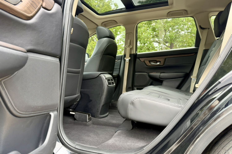 Honda CR-V 2019 car image #17