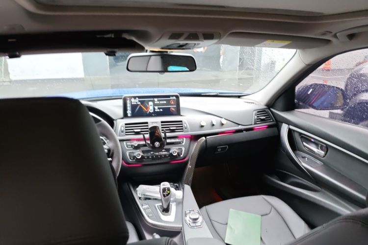 BMW 3 Series 2017 image de voiture #18