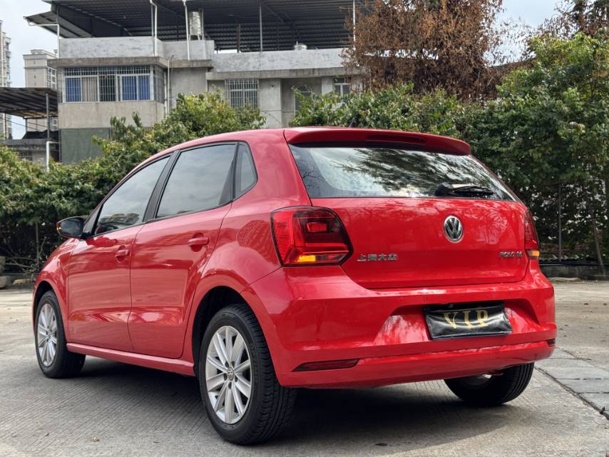 Volkswagen Polo 2015 immagine di auto #9