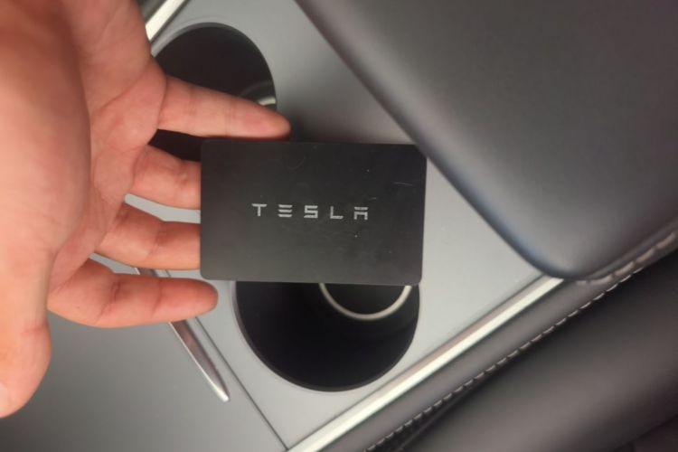 Tesla Model Y 2024 #9 Tesla Model Y 2024 immagine di auto #9
