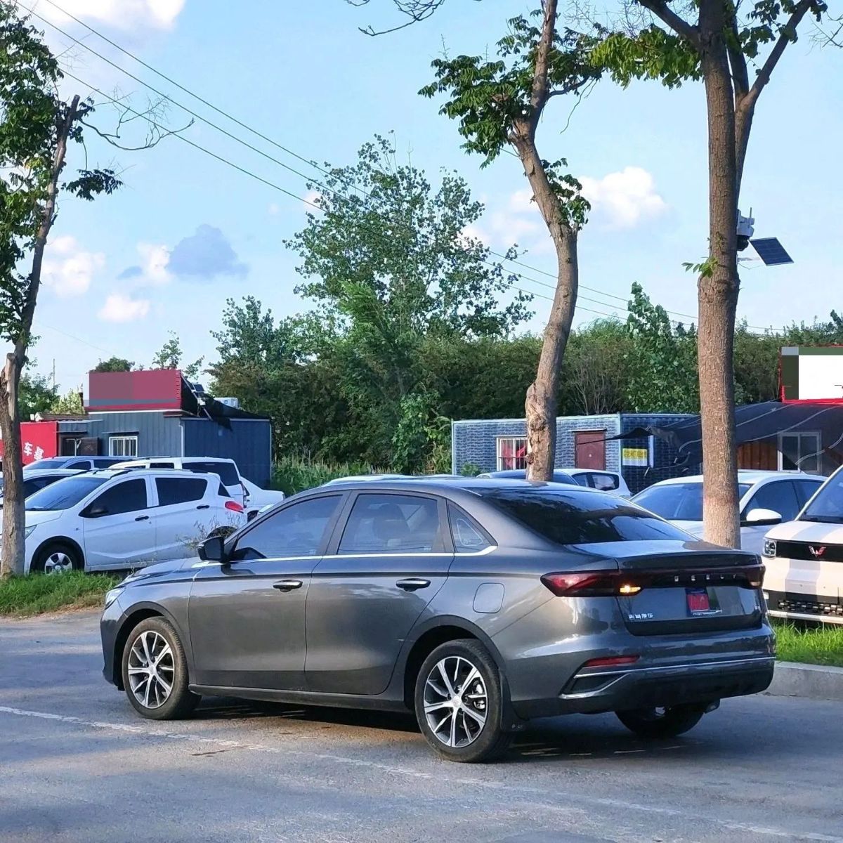 GEELY Emgrand 2023 immagine di auto #9