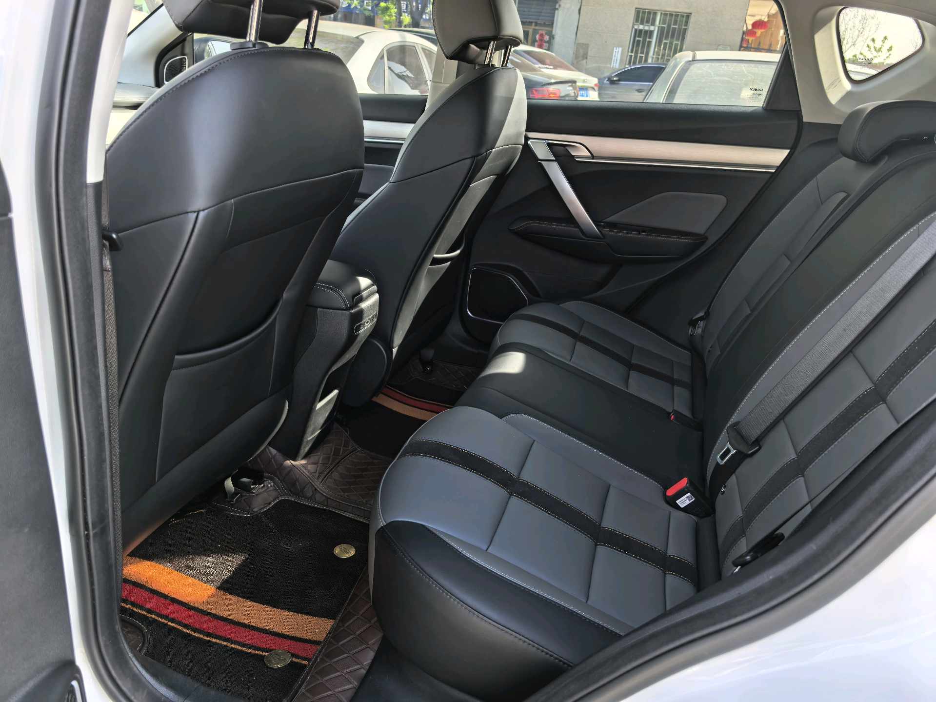 GEELY Coolray 2024 car image #8