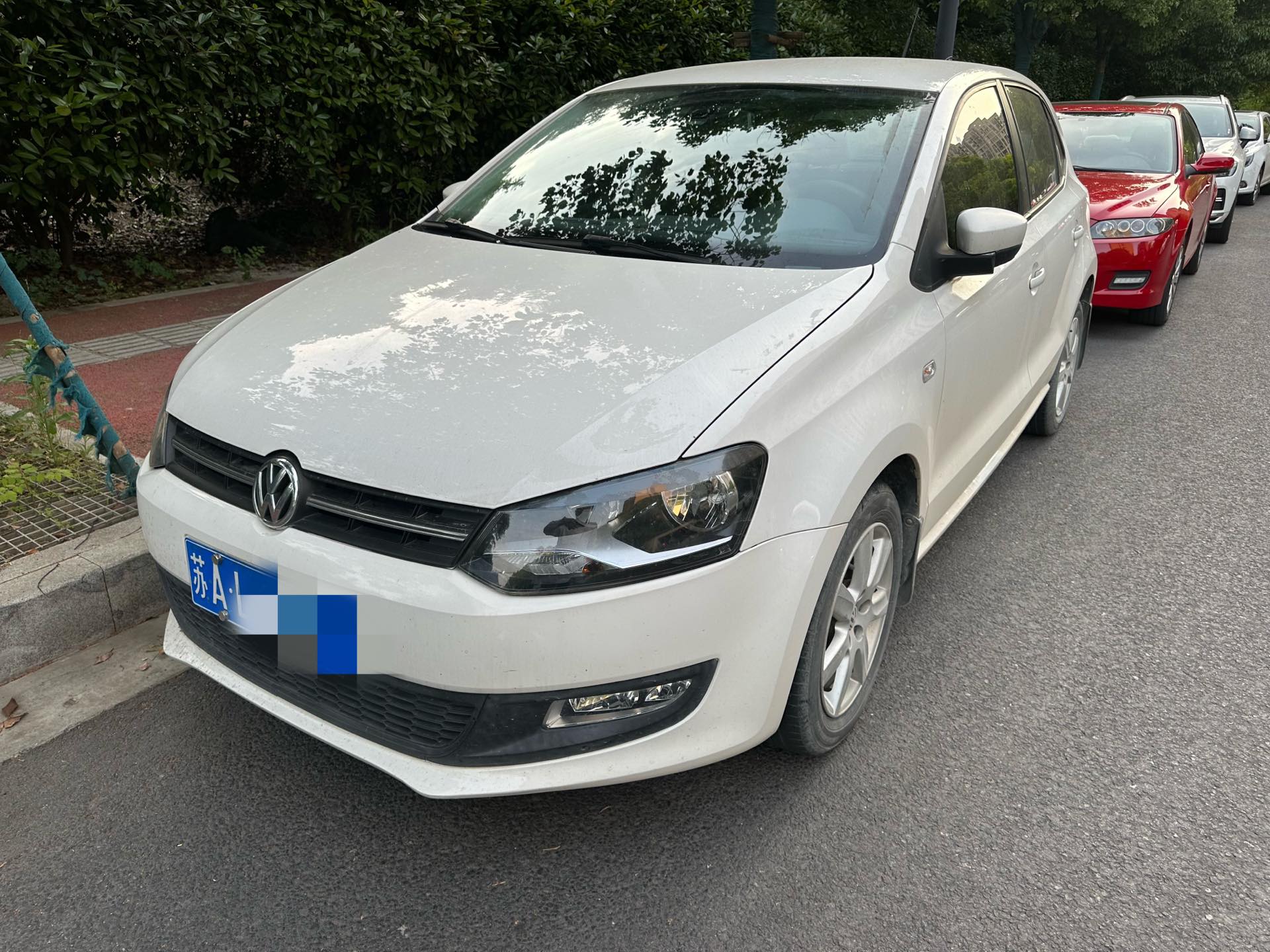 Volkswagen Polo 2014 car image 