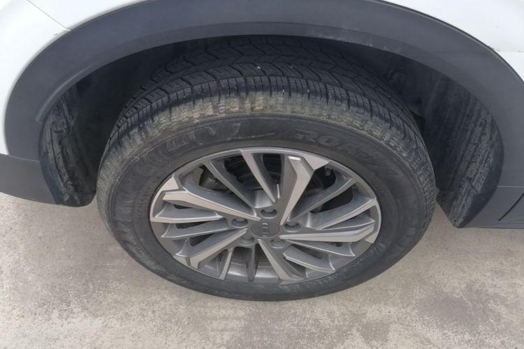 GEELY Coolray 2022 car image #10