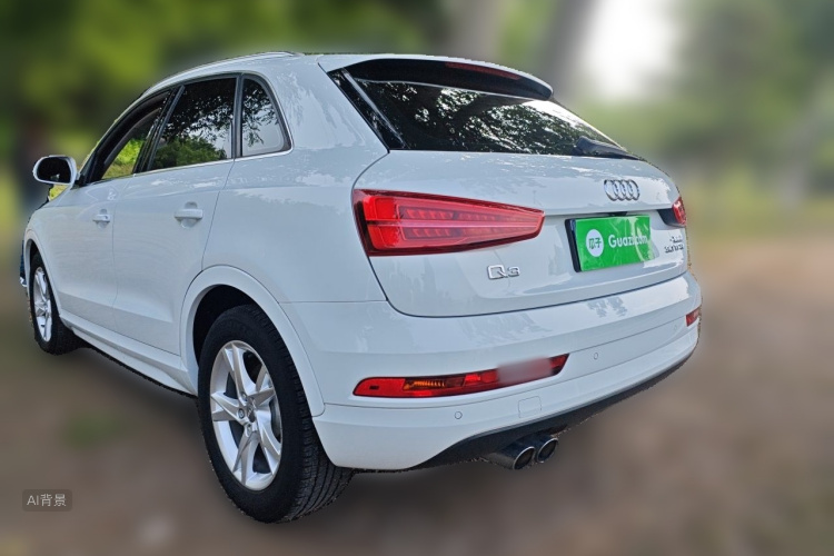 Audi Q3 2019 car image #5