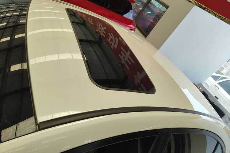 GEELY Emgrand 2018 #25 GEELY Emgrand 2018 car image #25