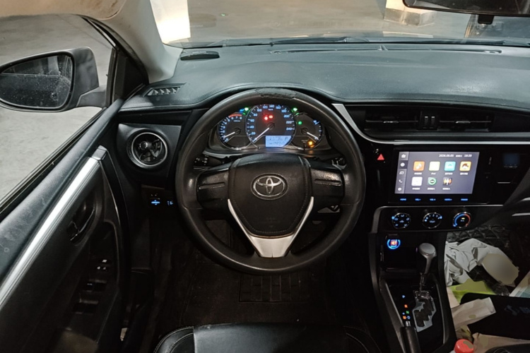 Toyota Corolla 2018 #11 Toyota Corolla 2018 car image #11
