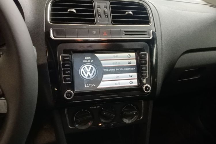 Volkswagen Polo 2016 #13 Volkswagen Polo 2016 car image #13