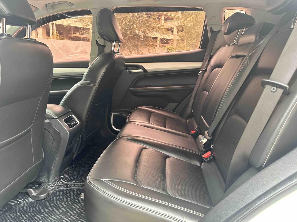 GEELY Vision X6 2020 car image #14