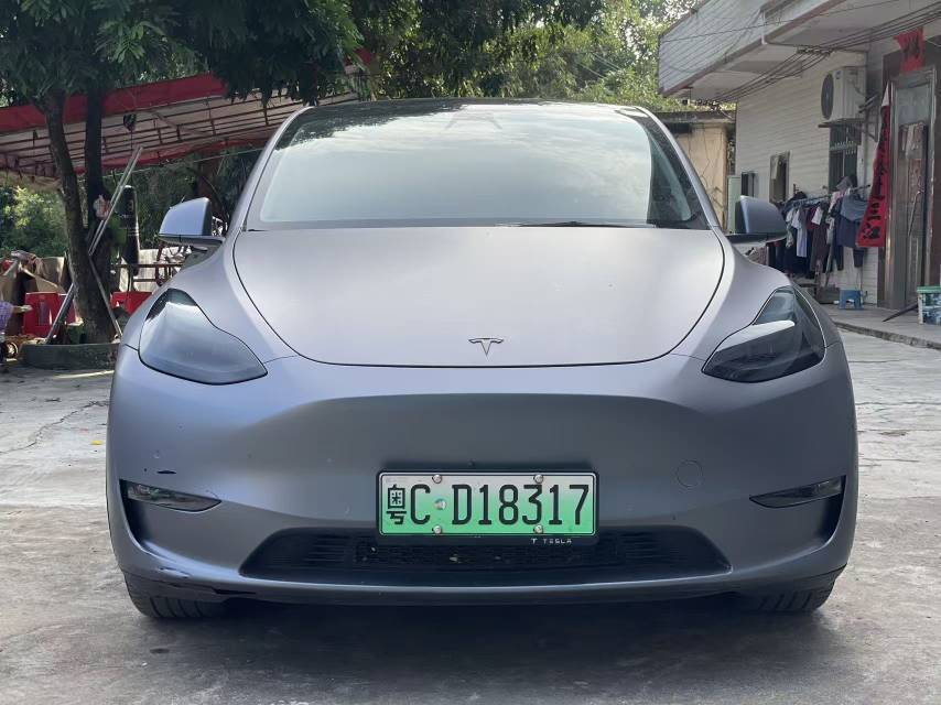 Tesla Model Y 2021 #2 Tesla Model Y 2021 car image #2