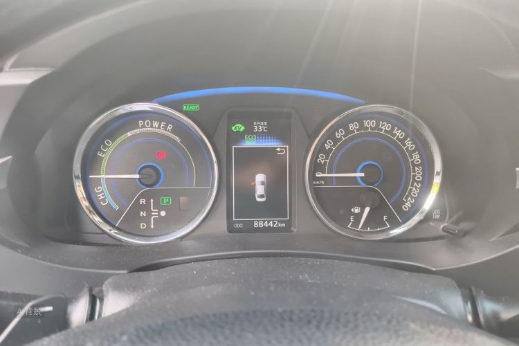 Toyota Corolla 2017 #13 Toyota Corolla 2017 car image #13