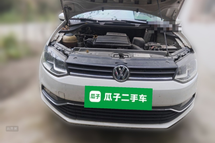 Volkswagen Polo 2015 car image #3