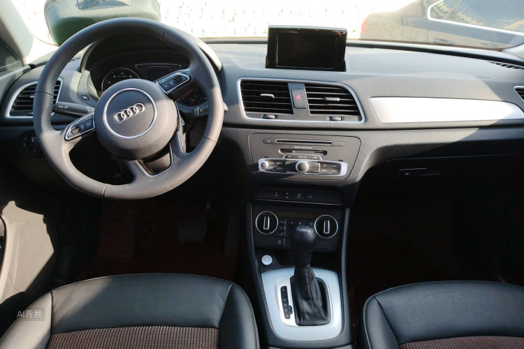 Audi Q3 2017 image de voiture #11