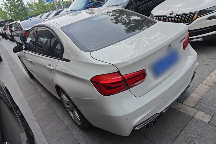 BMW 3 Series 2019 #5 BMW 3 Series 2019 car image #5