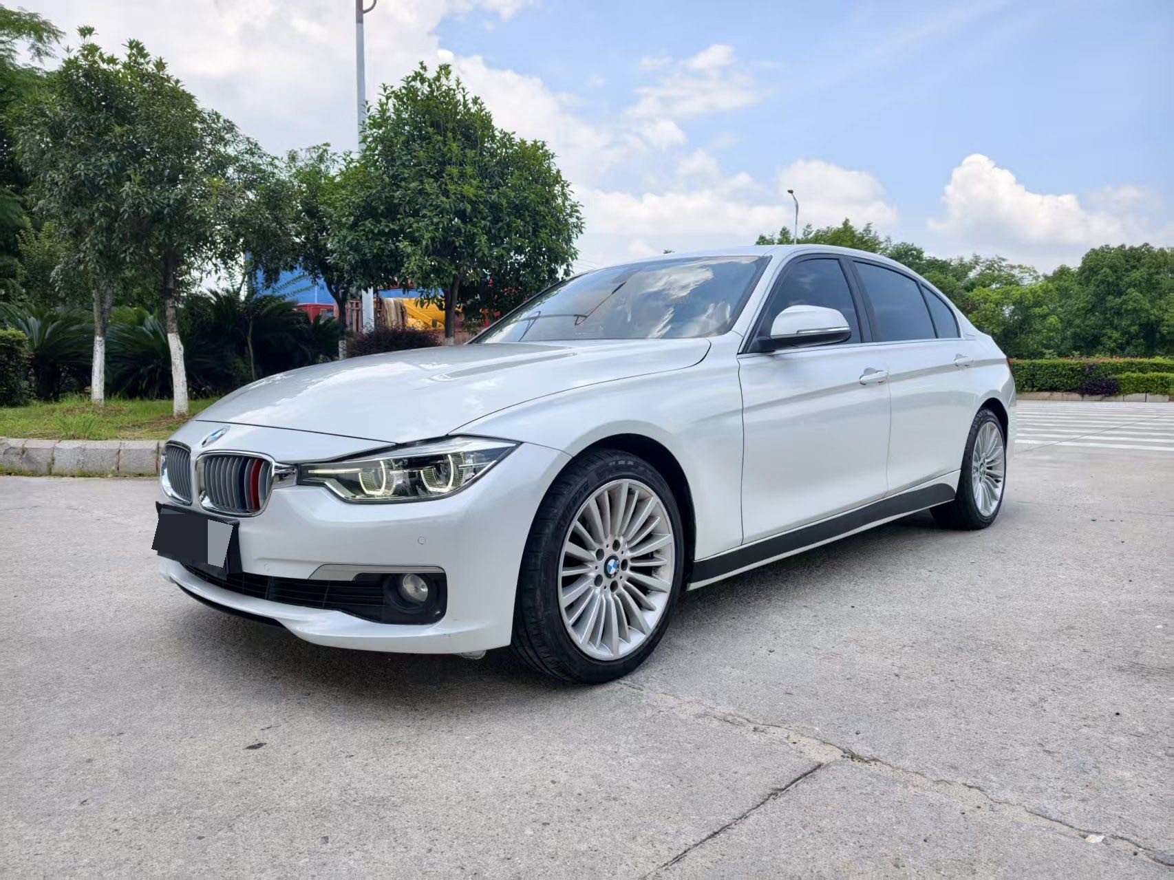 2017 2017 car image