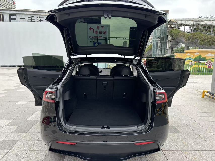 Tesla Model Y 2022 #10 Tesla Model Y 2022 immagine di auto #10
