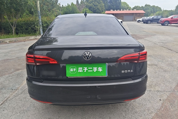 Volkswagen Bora 2021 car image #6