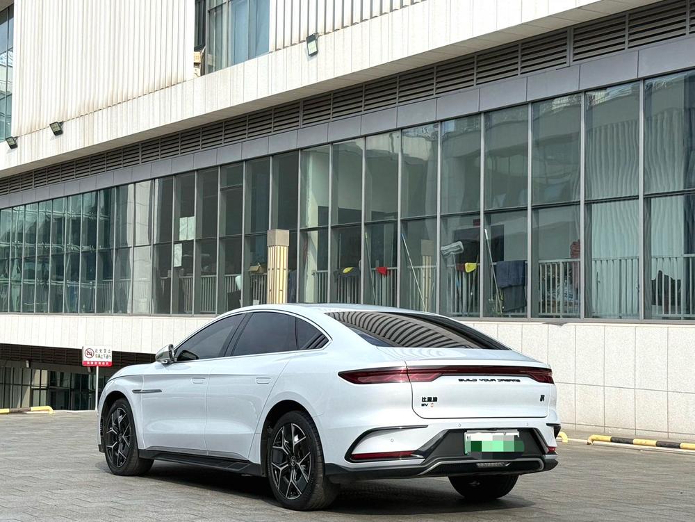 BYD Han 2024 car image #5