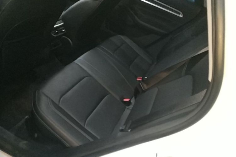 GEELY Emgrand 2025 car image #17