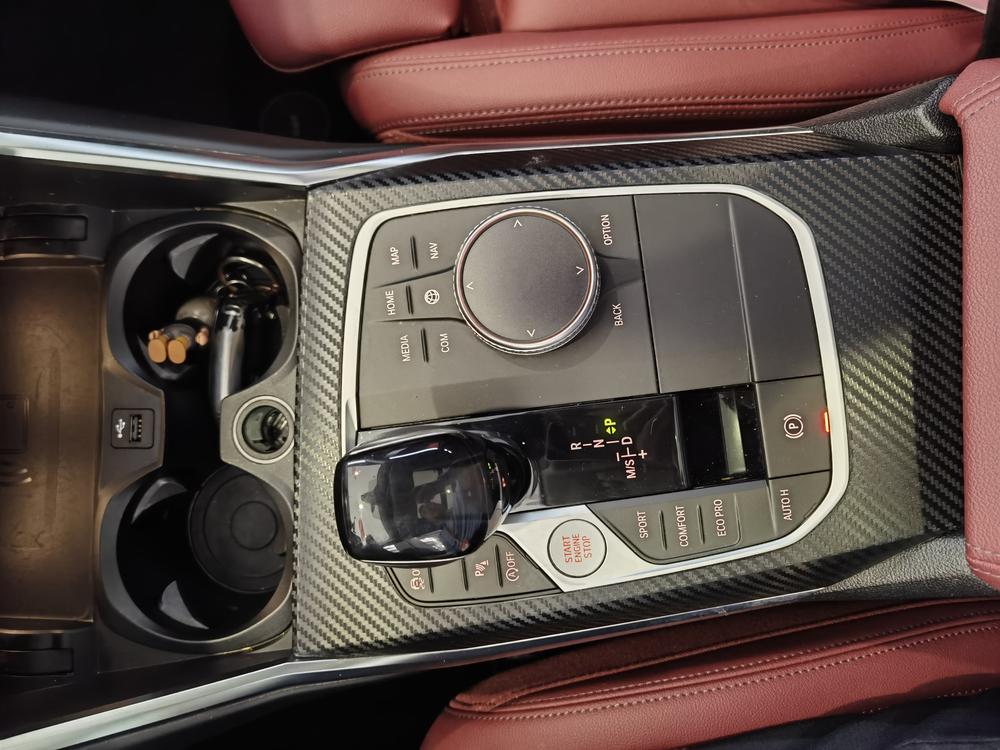 BMW 3 Series 2021 car image #16