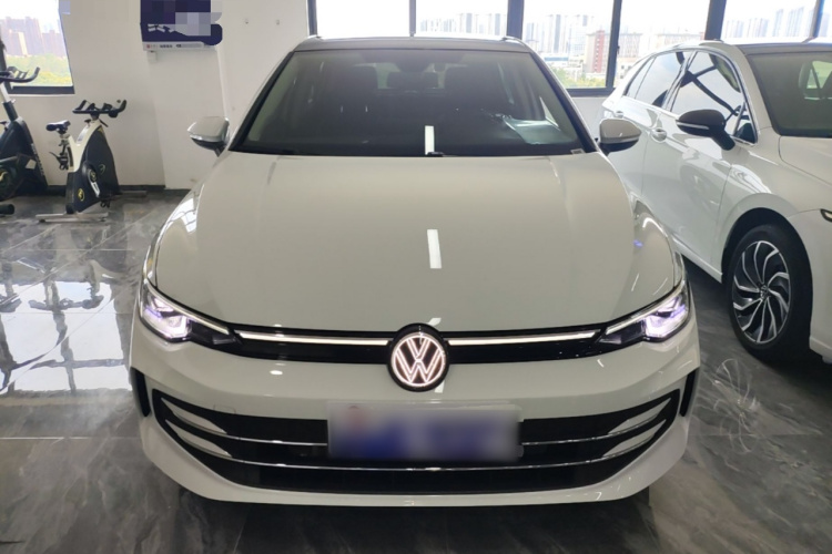 Volkswagen Golf 2025 #3 Volkswagen Golf 2025 car image #3