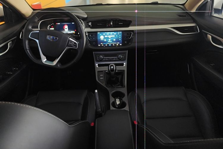 GEELY Emgrand 2018 car image #10