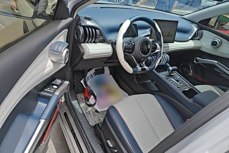 BYD Yuan Plus 2022 #16 BYD Yuan Plus 2022 car image #16