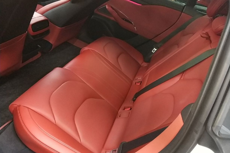 MI SU7 2024 car image #17