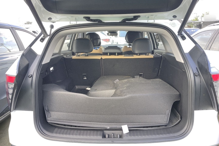 GEELY Boyue L 2022 car image #19