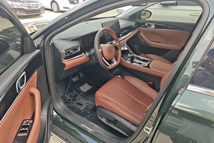 GEELY Emgrand 2025 car image #16