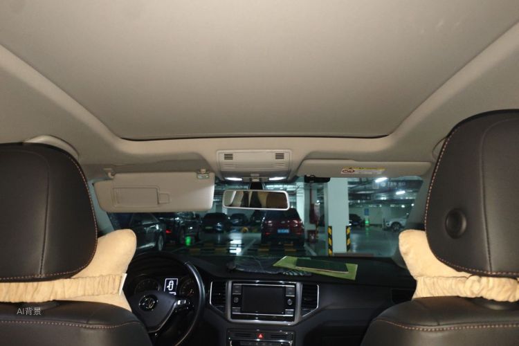 Volkswagen Golf 2017 car image #20
