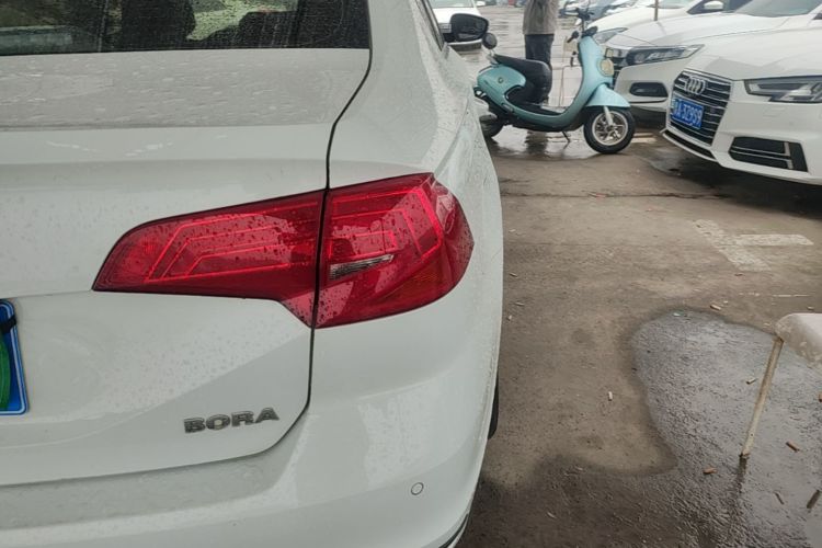 Volkswagen Bora 2022 car image #8