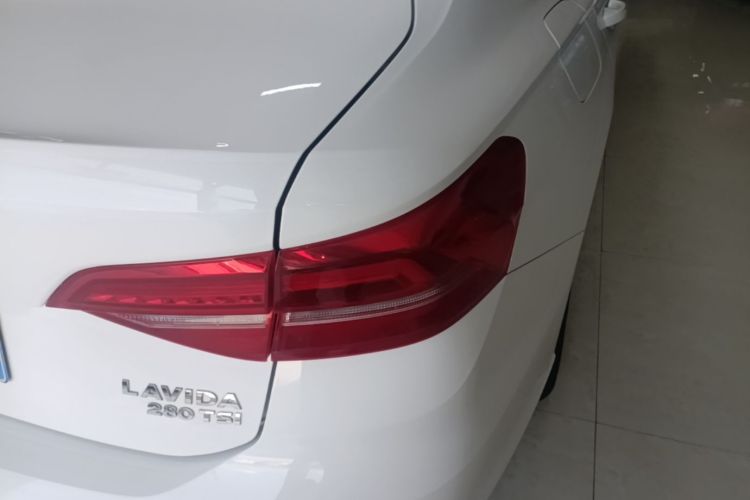 Volkswagen Lavida 2018 #8 Volkswagen Lavida 2018 car image #8