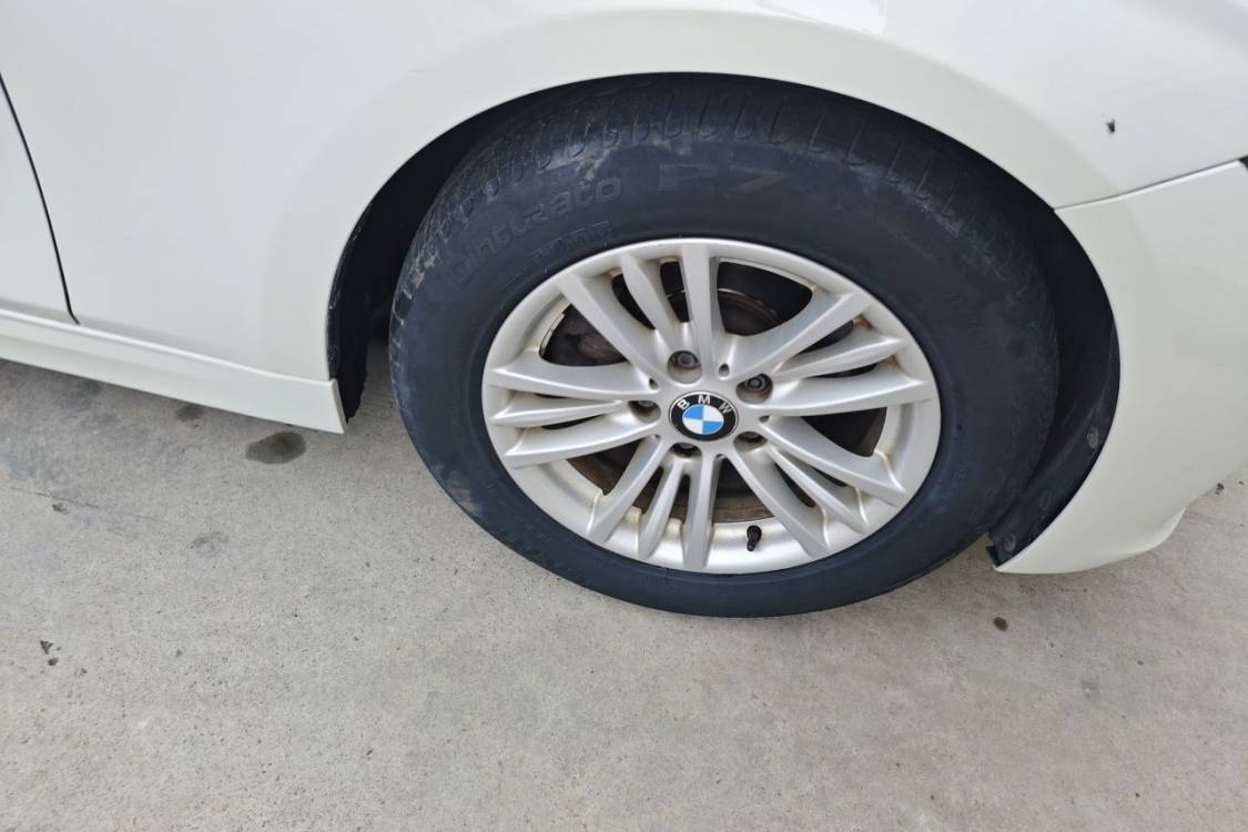 BMW 3 Series 2014 #9 BMW 3 Series 2014 car image #9