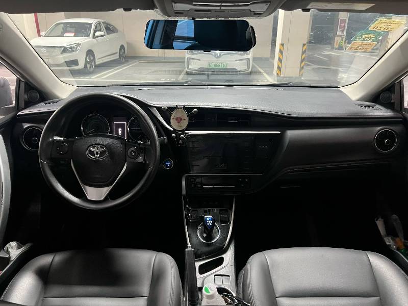 Toyota Corolla 2019 #5 Toyota Corolla 2019 car image #5