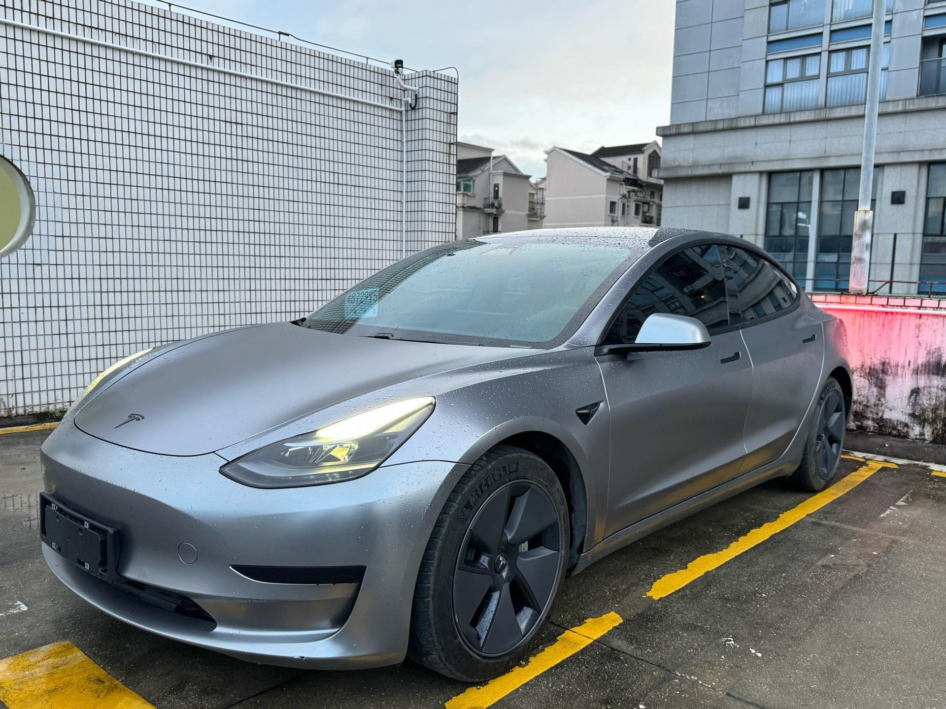 Tesla Model 3 2021 Tesla Model 3 2021 car image