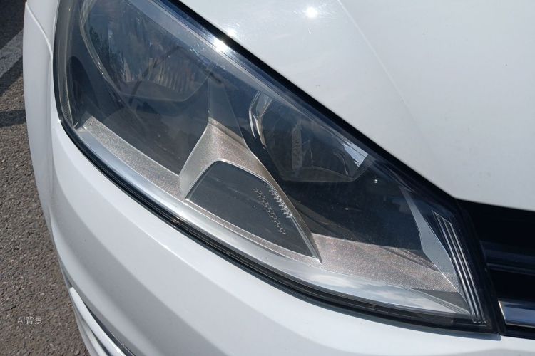 Volkswagen Golf 2015 car image #8