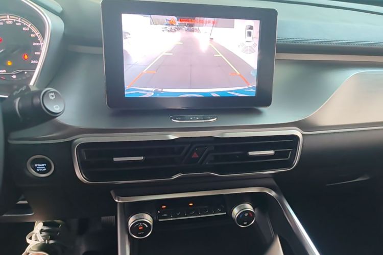 GEELY Coolray 2020 car image #13