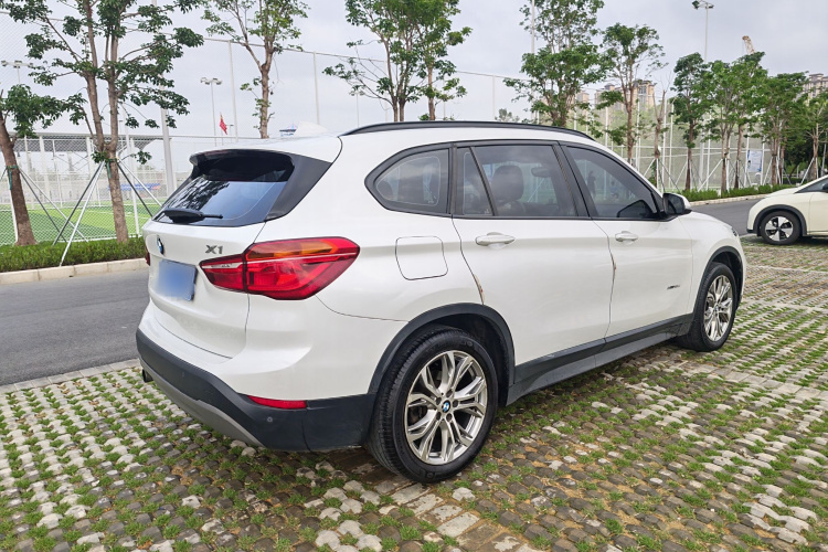 BMW X1 2017 car image #5