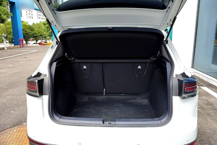 Volkswagen Tharu 2026 car image #19